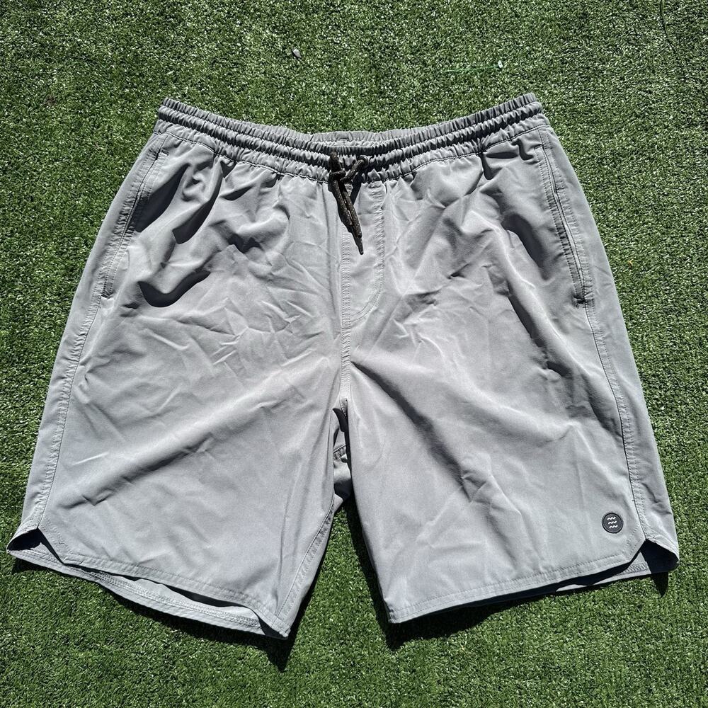Free Fly Men's Breeze Shorts Gray Size XL Lined Drawstring Performance Outdoor